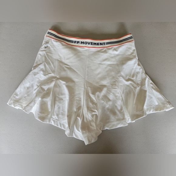 Free People Pants - NWOT Free People Fp Pleated White Skort Women's Sz S.